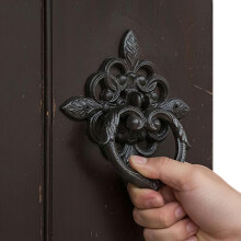 Vintage Cast Iron Door Handle with Antique Finish, RustResistant Pull for Courtyard and Villa Doors