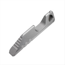 Multifunctionele kleine flesopener van titaniumlegering voor buiten, kan de pot openbreken, draagbare hanger