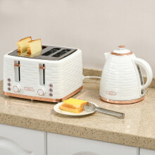 HOMCOM Toaster with 4 Slot, 7 Browning Levels, 1600W, White Ripple