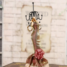 Sieradenhouder/organizer, elegante bureaudecoratie met paspopfiguur voor het opbergen van kettingen, ringen en oorbellen, hangend sieradenrek, ideaal