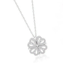 Collana con pendente elaborato ispirato a un fiore, collana a quadrifoglio dallo stile versatile con meccanismo a cuore convertibile, catena in