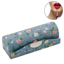 Élégance florale à portée de main, étui à rouge à lèvres aux couleurs assorties, style rétro pour un charme intemporel, portable et