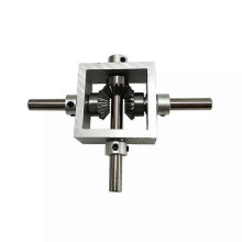 90 Degree Right Angle Transmission Reversing Gearbox 1:1 Dual Output Shaft Edition 0820