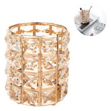 Boîte à outils cosmétiques scintillante, cristal brillant et organisateur mignon, ornant votre espace avec un rangement tendance pour pinceaux de
