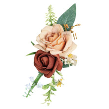 Realistische Rose Boutonniere-Schmutziges orangefarbenes Cornate