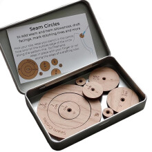 Generates seam circles, quilt templates for circles, circle templates, quilt rulers, and templates in cm style. Ref: 3092