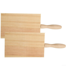Set with 2 wooden gnocchi boards, a must for everyone who is passionate about making fresh pasta.