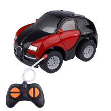 Carrinho de controle remoto multifuncional de alta qualidade, feito de plástico, com direção responsiva e anti-interferência para melhor