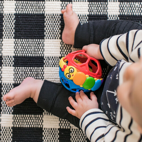 baby einstein Baby Einstein Balle Bendy Rattle, 3 mois + 1