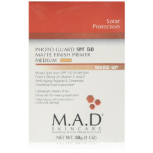 M.A.D SKINCARE SOLAR PROTECTION: Photo Guard SPF 50 Matte Finish Primer: Medium - 30g