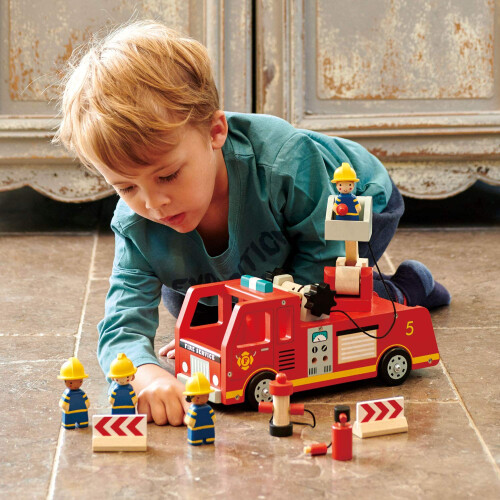 Tender Leaf Toys Fire Engine 2