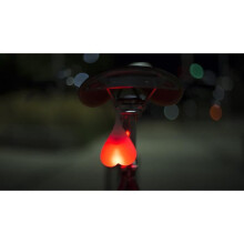 BIKE BALLS LED-Rücklicht für Fahrräder – Rot – Gut sichtbar – Integriertes Trageband – 3 Modi