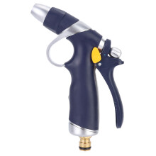 Embout de tuyau d'arrosage robuste, construction en laiton et métal pour une durabilité inégalée, poignée ergonomique pour un confort optimal,
