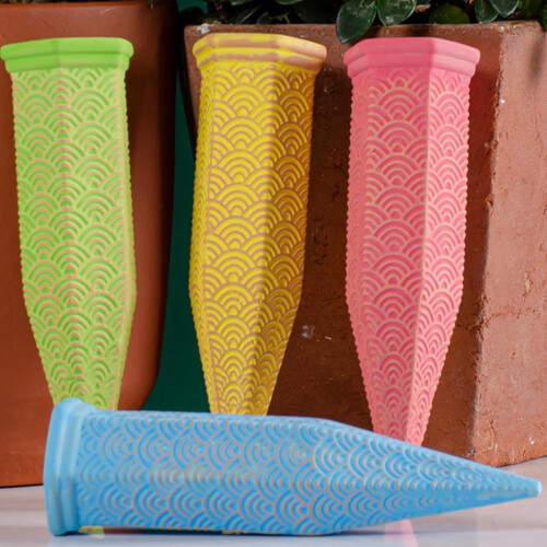 Watering spikes, selfwatering erts, automatic ceramic waterer set of 4 1