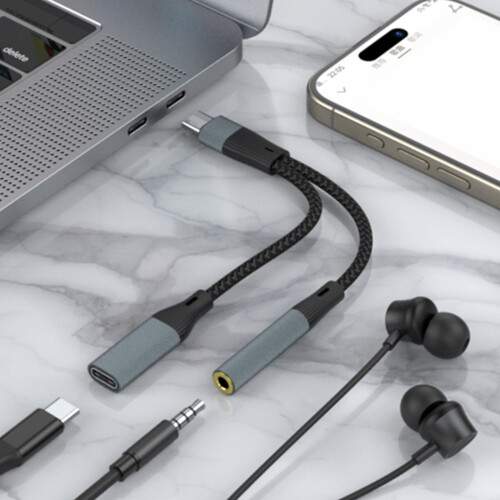 Type C to 3.5mm Charger Adapter Cable with-60W typeC USB A 1