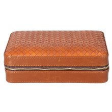 Kožené pouzdro na doutníky s cedrovou podšívkou, prémiový cestovní humidor, vzduchotěsný design pro udržení kvality doutníků,