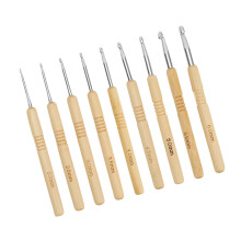 9-teiliges Häkelnadel-Set mit-Bambusgriff silber
