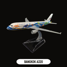(45.BANGKOK A320) Skala 1:400 Metallflygplansmodell, Qantas A380 Flygplan Gjuten Flygplan Flygplan Hemmakontor Dekor M