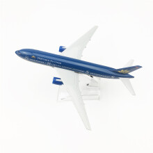 (A) 16CM Vietnam Airlines B777 Legeringsmaterial Simuleringsmodell Flygplan Souvenir Ornament Leksaksdis