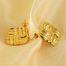 Chunky Gold Rectangle Stud Earrings for Women, Vintage Statement Earrings with Textured Rectangle Design, Chic Gold Stud Earrings Hypoallergenic