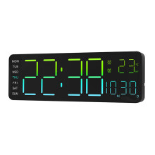 Horloge murale LED moderne avec 2 alarmes à couleur changeante,