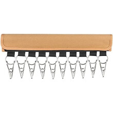 Organizador de bonés em aço inoxidável, ideal para guardar bonés de beisebol. Design compacto e resistente para uso prolongado.