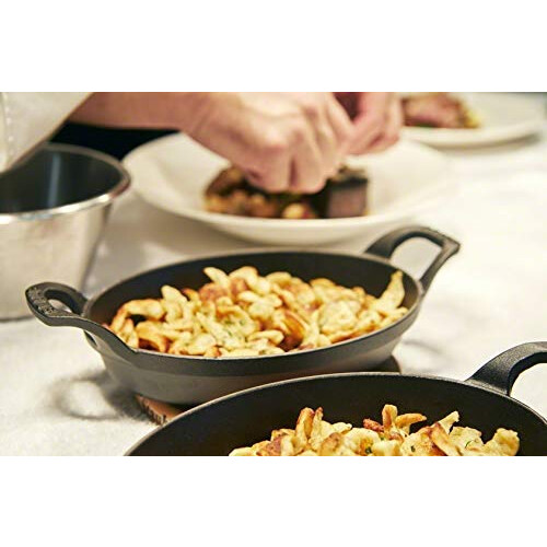 STAUB 40509-562-0 Oval Roasting Dish, 24 cm, Graphite Grey 1