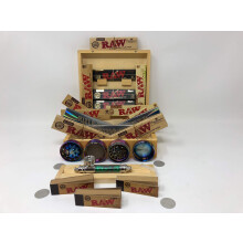Raw Rizla Connoisseur Natura Classic Organic Black Combi Roach Filter Tips Rolling Box And Paper Gift Set For Fathers Day Christmas Birthdays (Raw 1)