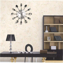 Cutlery Design Kitchen Wall Clock, Easy-to-Read Silver Dial With Big Black Numbers Adds Fun To Your Home Decoration