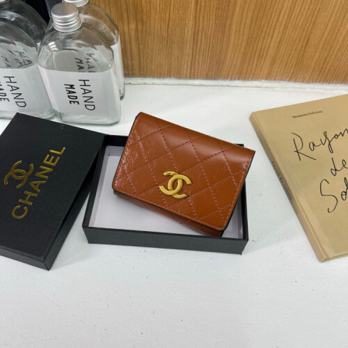 (Brown) Short wallet, light and easy to carry - with gift box