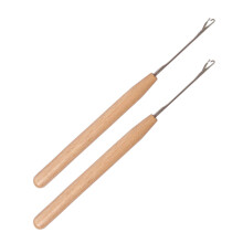 Wooden Sewing Hook 2.6mm For Professional Tucking And Fabric
