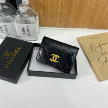 Short wallet, light and easy to carry - with gift box