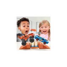Hot Wheels Monster Trucks Bauspielzeugauto, Smash & Crash Tiger Shark Chomp Course mit 245 Teilen, 2