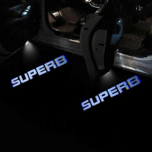 Stück Superb LED-Projektorlampen als Einstiegsbeleuchtung für Skoda Superb (2009–2018, Mk2/Mk3) mit 3D-Logo-Laserprojektion für die Autotür