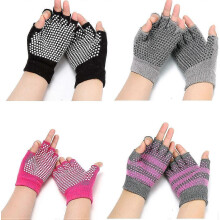 (As show, One size) Non Slip Yoga gloves for Women, Toeless Anti-skid Pilates, Barre, Ballet, Bikram Workout gloves 4Pack