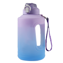 Staubdichte und auslaufsichere Wasserflasche, motivierendes Trinkgefäß für Fitnessziele, lebensmittelechtes, umweltfreundliches Material, großer