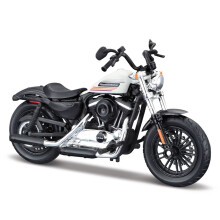 For HarleyDavidson 2016 Breakout, 2015 Street 750, 1:18 Miniature Motorcycle Models Gift