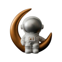 Taivaallinen ilo, 3 kpl kestäviä hartsia sisältäviä astronauttihahmoja, monipuolinen sisustus kaikille avaruusharrastajille