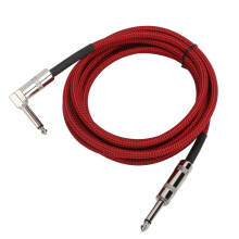 Rode instrumentconnector, lage ruis, hoge getrouwheid garandeert een zuivere geluidskwaliteit, professionele serie, 6,35 mm / 1/4 inch