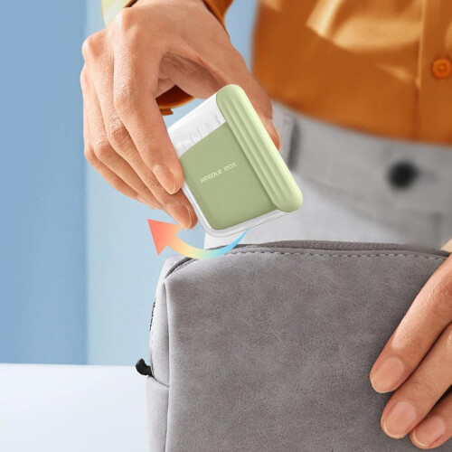 Magnetic Needle Box Storage Case Organiser 7.5x5.5cm Light Green 1