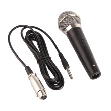 Studiokwaliteit microfoon, dynamische microfoon met hoge gain voordat feedback optreedt, robuuste metalen constructie, ideaal voor professionele
