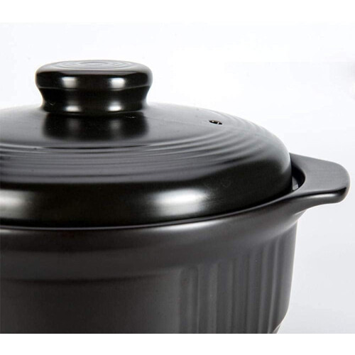 Ceramic Casserole Dish with Lid, 2L Black Earthenware Pot,  Temp Resistant, Even Heating 1