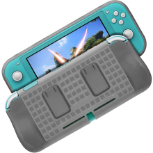Companion per Switch Lite: custodia protettiva ergonomica con superficie antigraffio e slot per schede di gioco, dedicata a Nintendo Switch Lite.