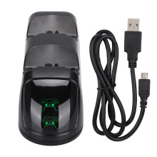Stazione di ricarica di ricambio per controller PlayStation 4, porta di ricarica rapida, indicatore LED di carica, protezione intelligente, supporto