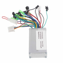Controller del motore, guscio in lega di alluminio, controllo della velocità costante, cambi di direzione, frenata sensibile, monopattino elettrico,
