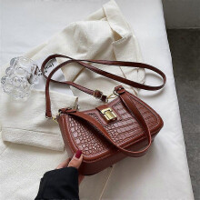 (23cmx14cmx7cm, Brown) Handbag Shoulder Armpit Bags for Women Winter Trends Underarm Handbags Travel The Latest Fashion Crossbody Bag
