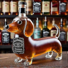 (Dachshund D) Whiskey Decanter 350ml Eagle Shape Glass Material.