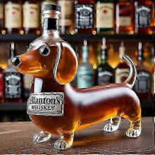 (Dachshund C) Whiskey Decanter 350ml Eagle Shape Glass Material.