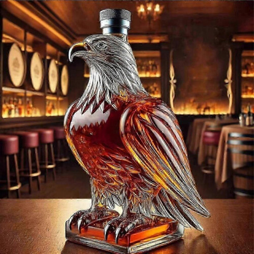 (Eagle) Whiskey Decanter 350ml Eagle Shape Glass Material. 1