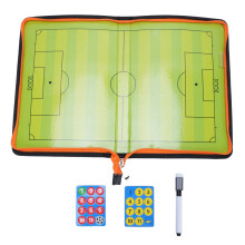 Fußball-Coaching-Board mit Stift und 2